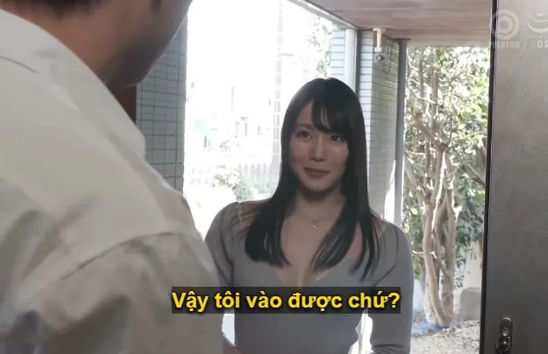 Người anh giàu có bị cô em hàng xóm xinh đẹp, trẻ trung mới dọn về cùng chồng dụ dỗ quan hệ.